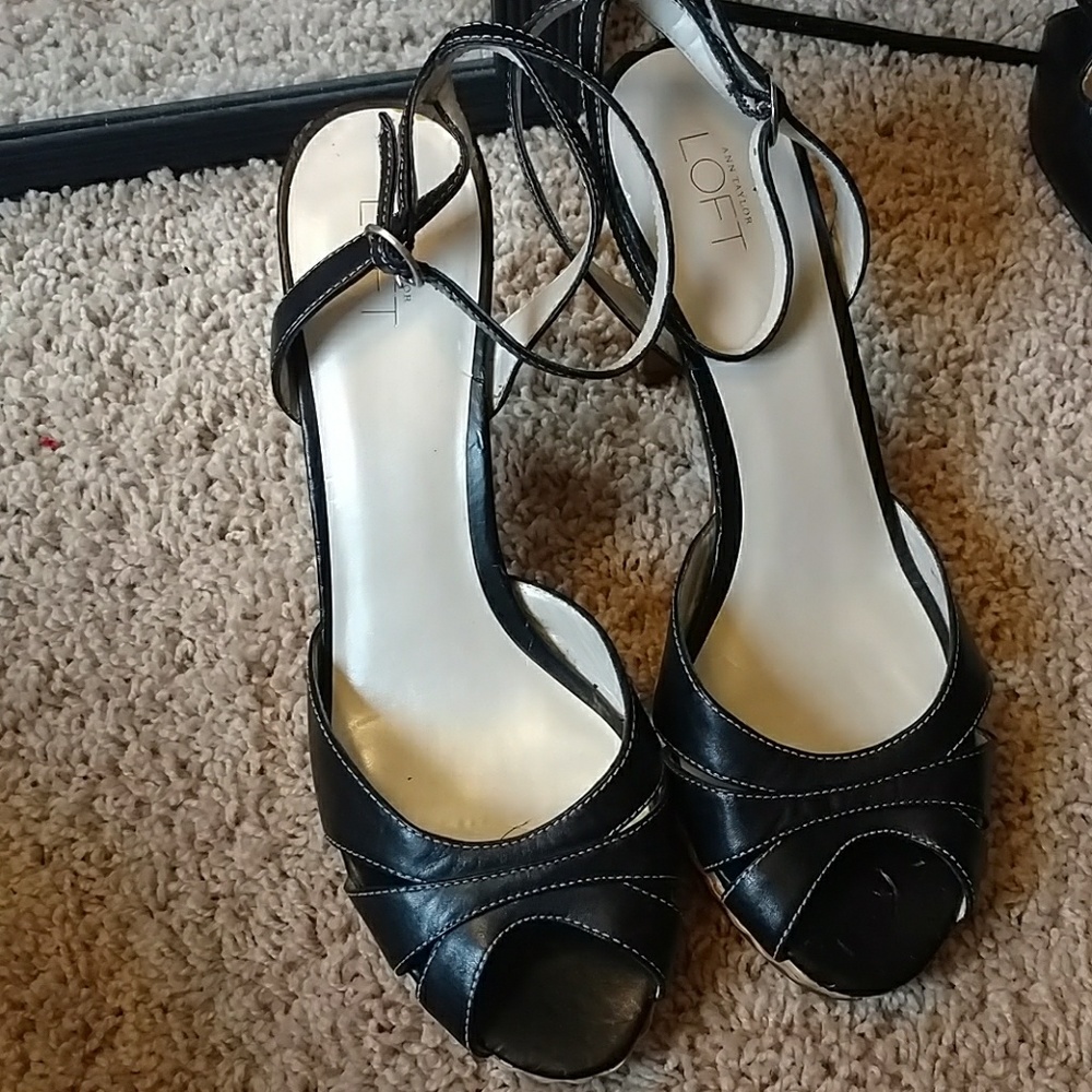 Ann Taylor Loft Heels sandals